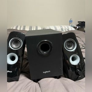 Logitech Desktop Speaker